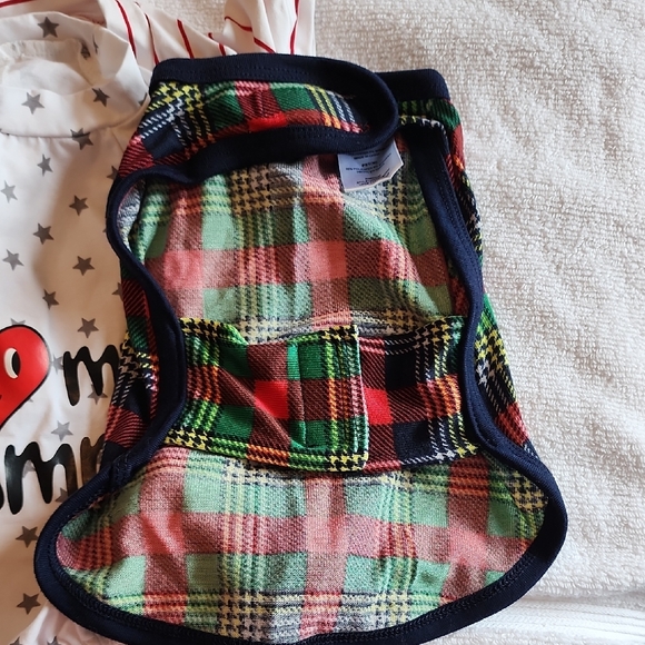 White and Red Dog Clothing with Heart Design - Picture 11 of 11